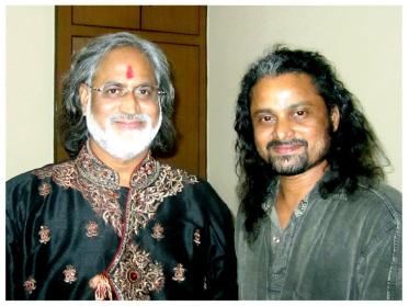 with guruji of mohan veena pt vishwa mohan bhatt